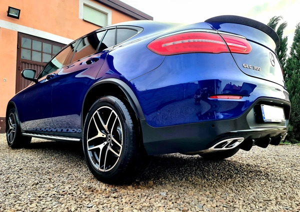 Mercedes-Benz GLC cena 174700 przebieg: 97000, rok produkcji 2018 z Kielce małe 781